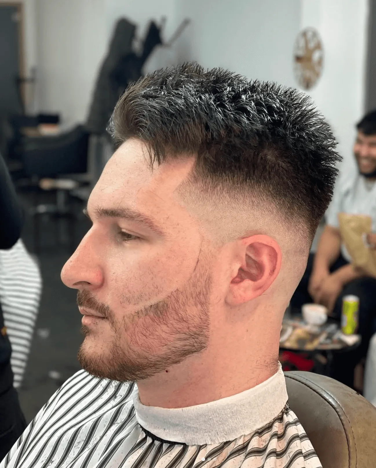 Kapsel geknipt bij Kapsalon Legends